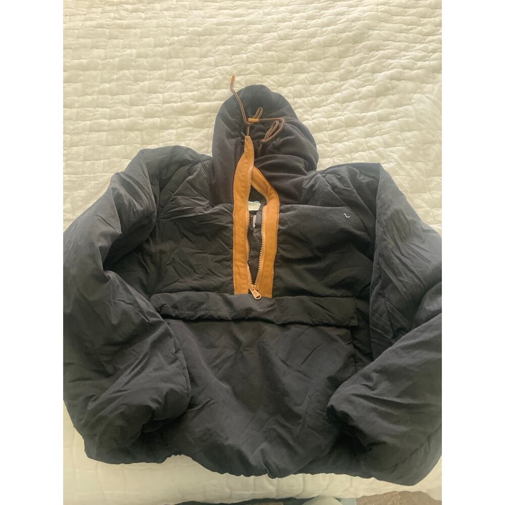 FP Movement In a Pillow Packavle Puffer Pullover - Picture 3 of 6